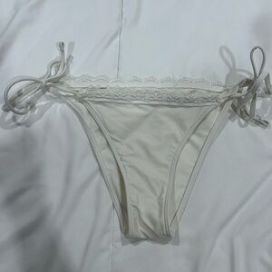 Hollister Lace Trim Tie Bikini Bottom Cream/White